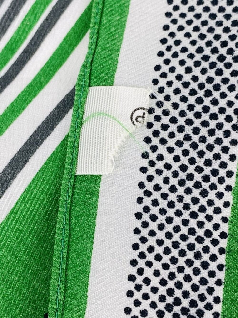 VTG Green & White Striped Square Scarf W/ Black Polka Dot Accents 26.75"x26.5" - Picture 6 of 6